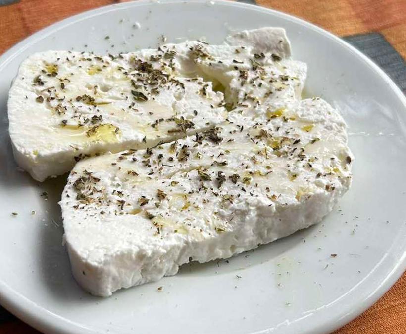 Φέτα βαρελίσια - Ταβέρνα Γιωργοπρίφτης